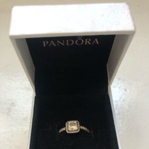 Pandora ring